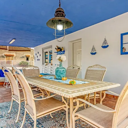 Villa Mediterraneo
